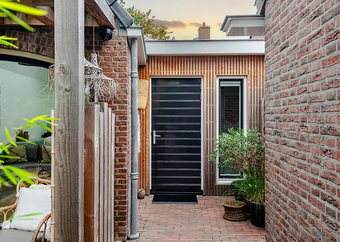 Vakantiehuisje Suite-Suite Luxury Private Guesthouse